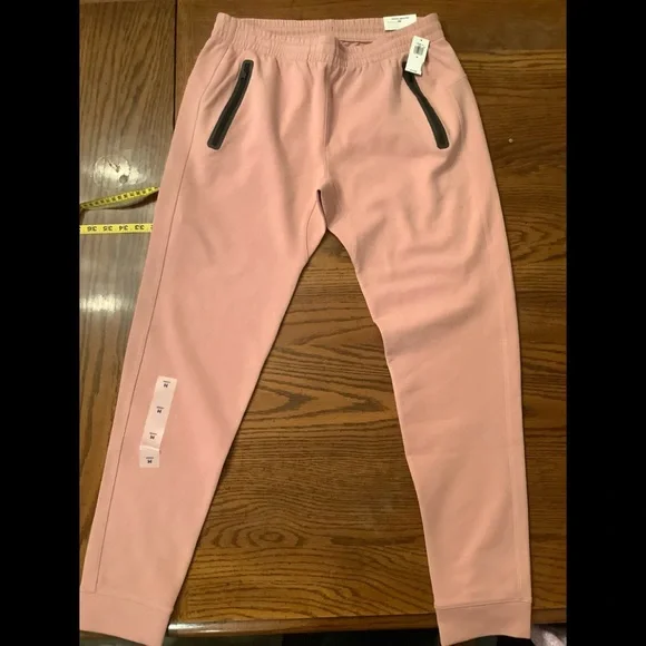 NWT Old Navy joggers - Picture 1 of 4